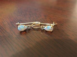10K Opal Tear Drop Dangle Earrings Yellow Gold 0.56g Length 16.3mm Width 4.22mm